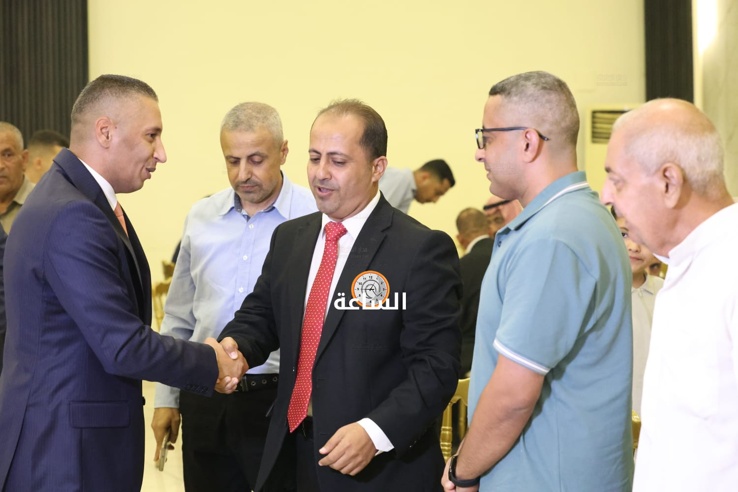 Madar Al-Saa Images 0.012251945591533753