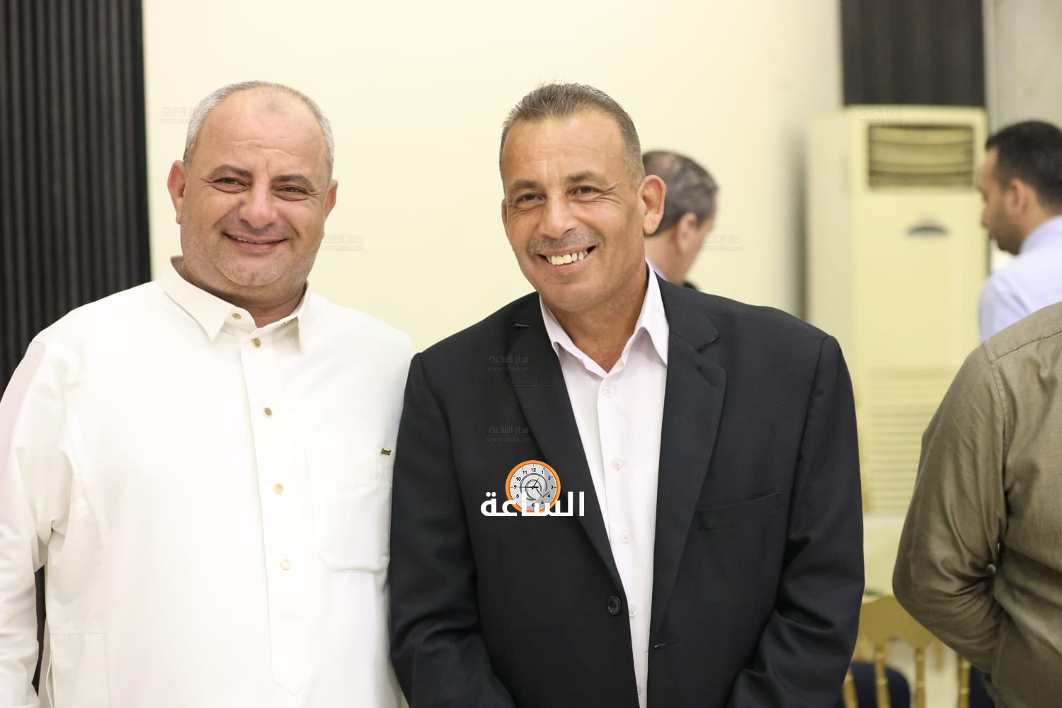 Madar Al-Saa Images 0.22880531844646923