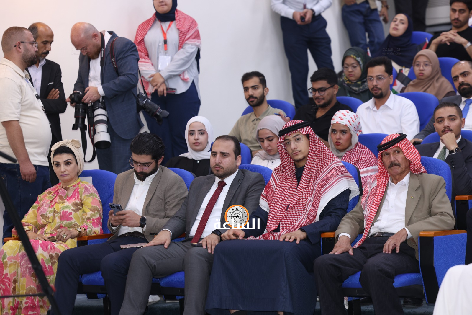 Madar Al-Saa Images 0.25541561842869