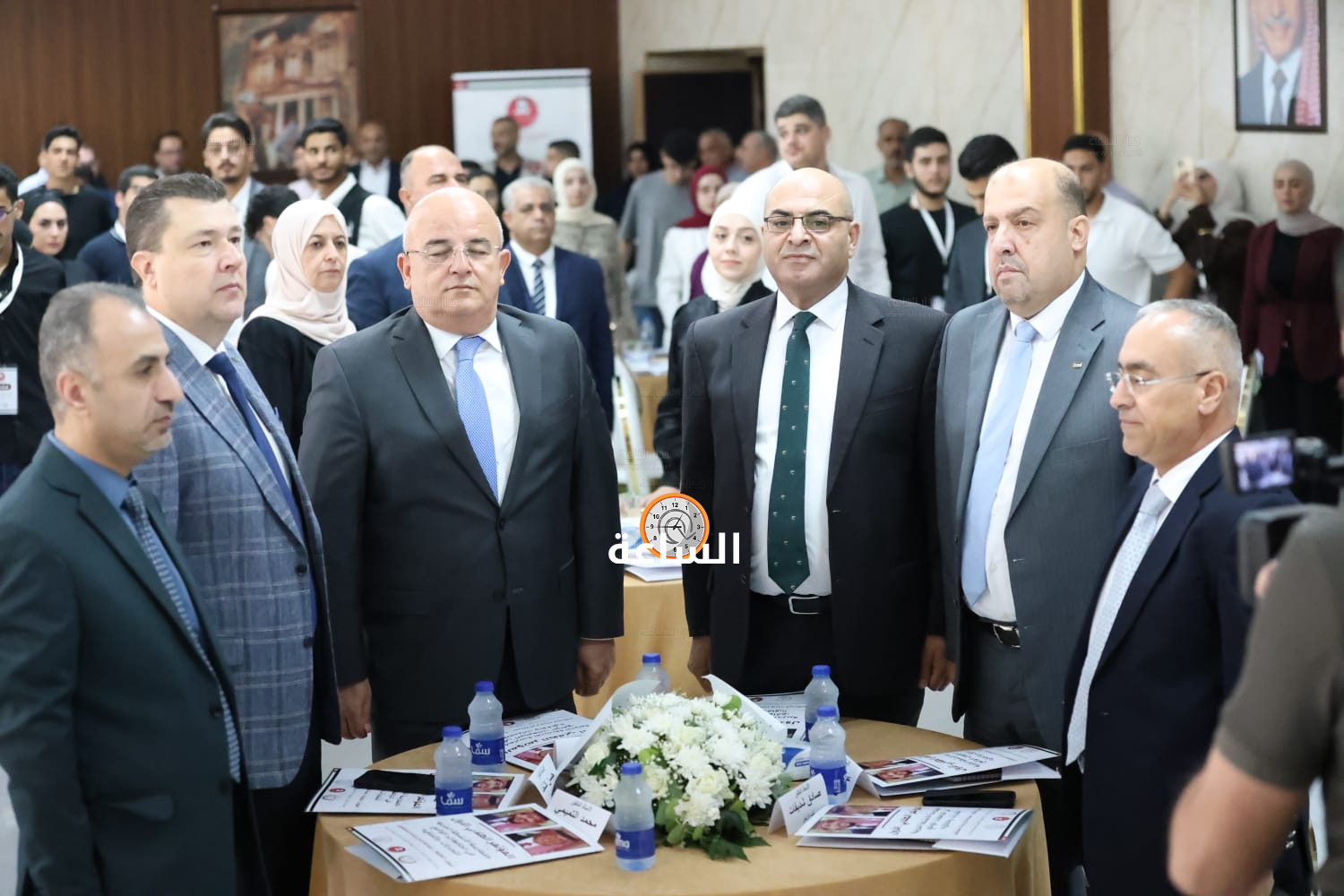 Madar Al-Saa Images 0.7578785846016457