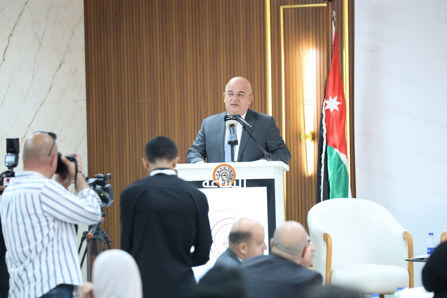 Madar Al-Saa Images 0.21173296017037824