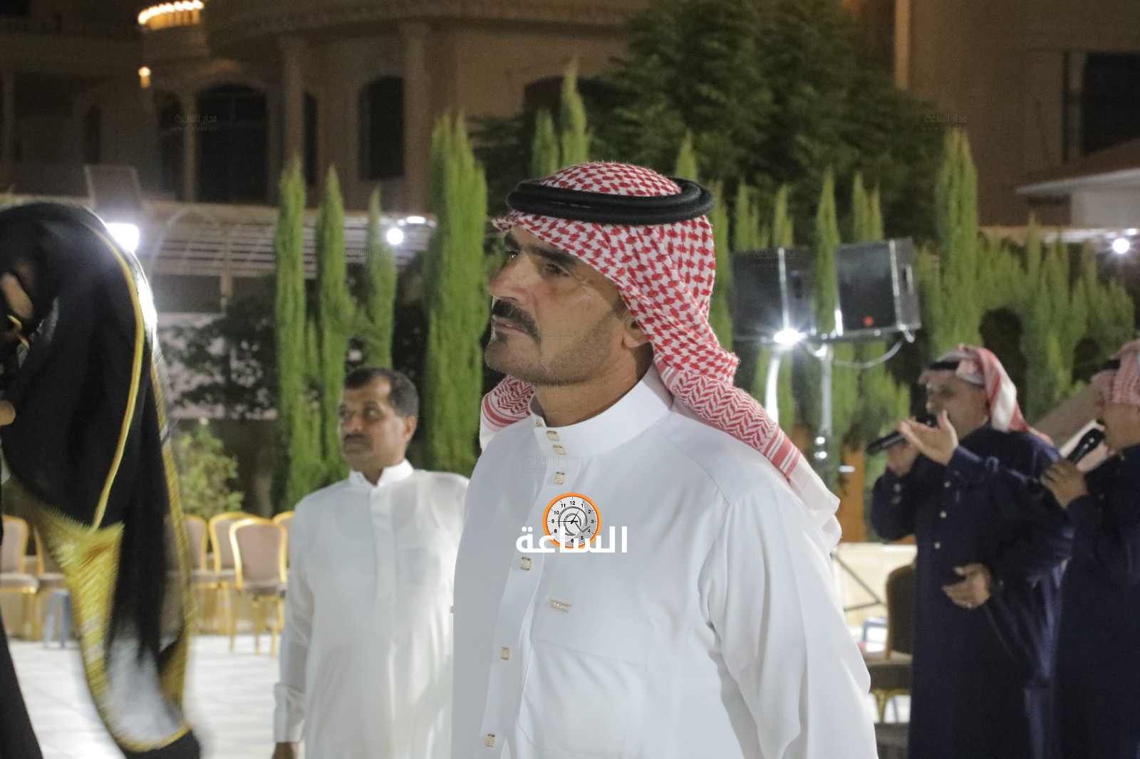 Madar Al-Saa Images 0.4954643922258437