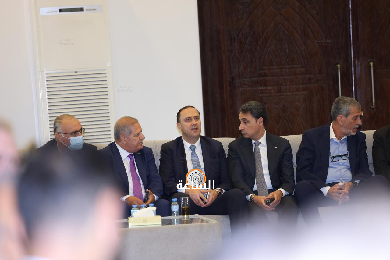Madar Al-Saa Images 0.4514897500269547