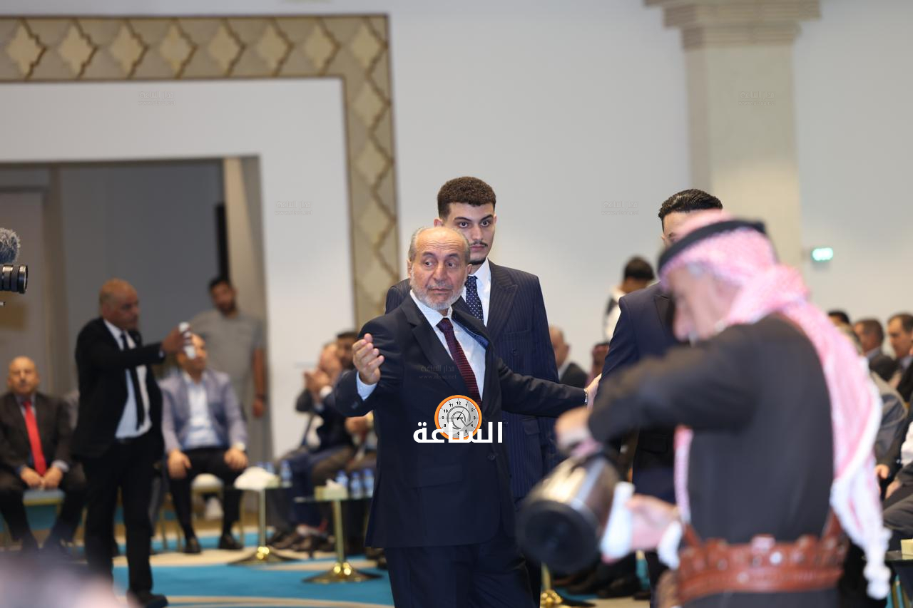 Madar Al-Saa Images 0.16424317813632627