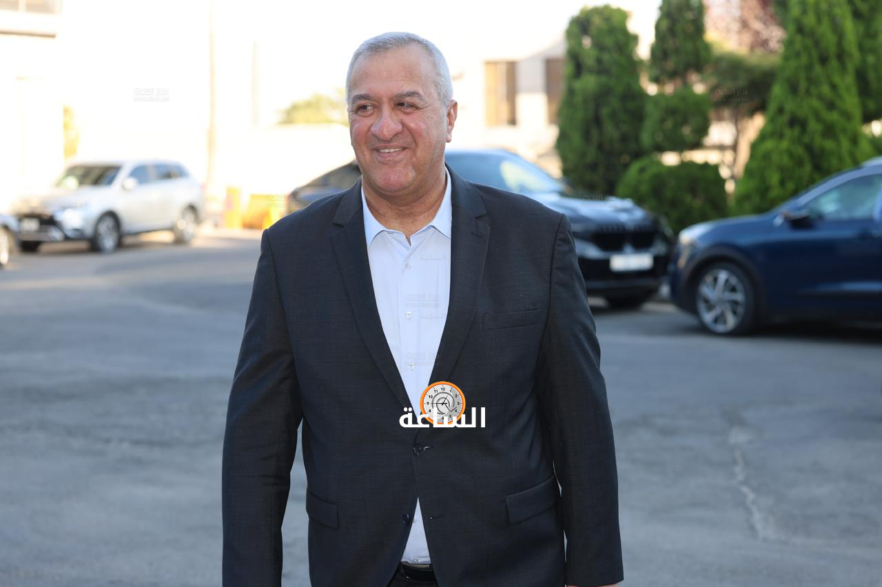 Madar Al-Saa Images 0.3512596203595568