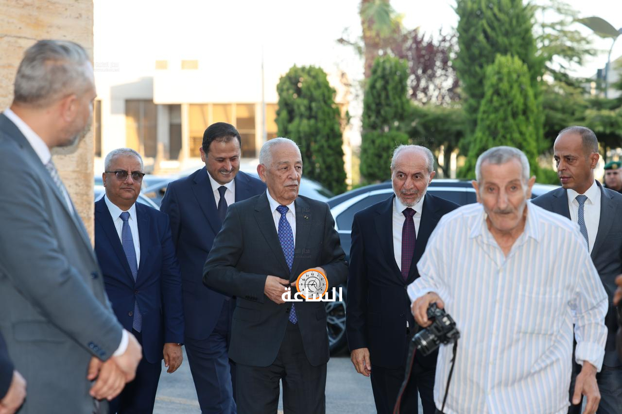Madar Al-Saa Images 0.9399959308525138