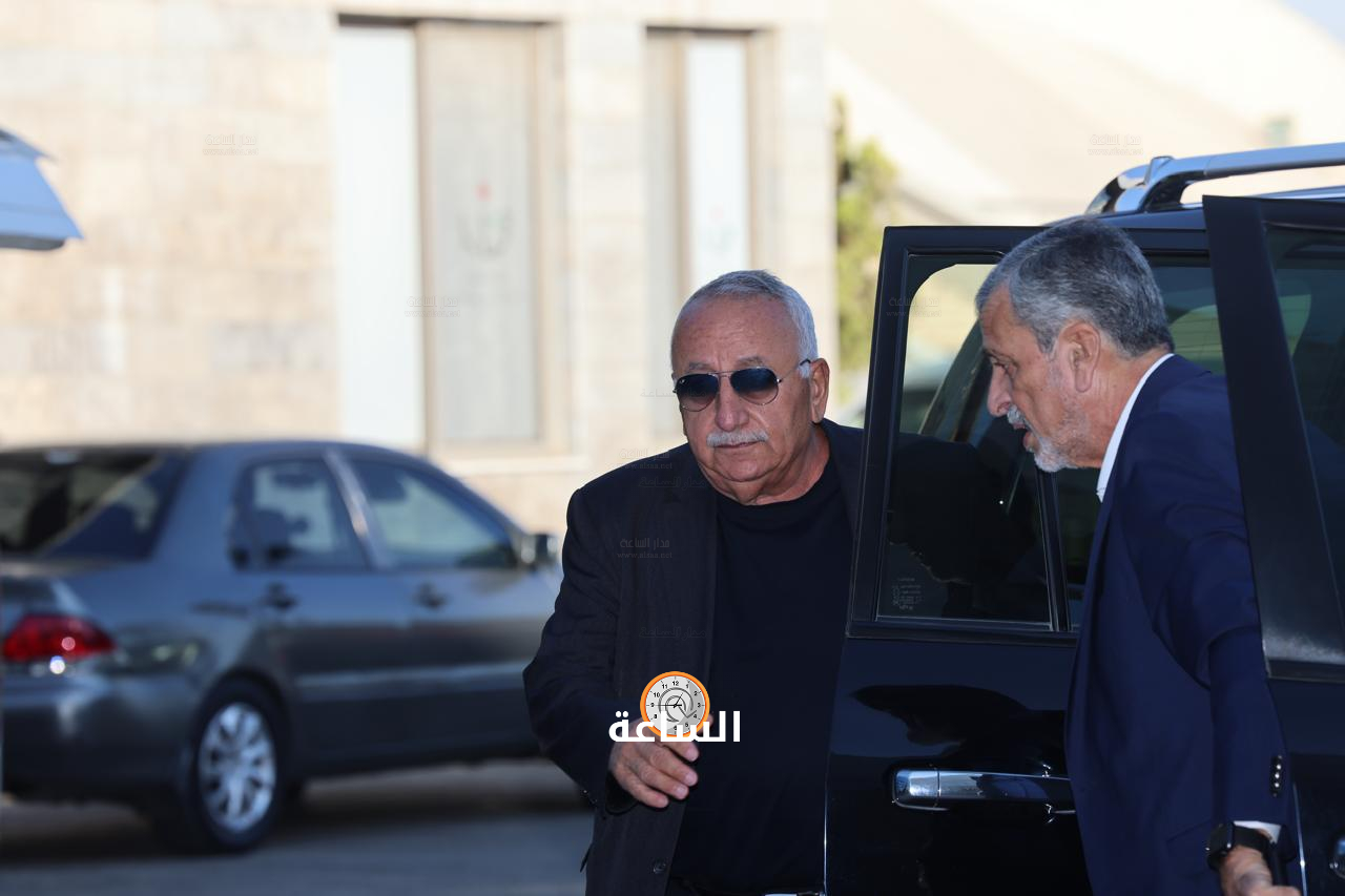 Madar Al-Saa Images 0.6334856692565224