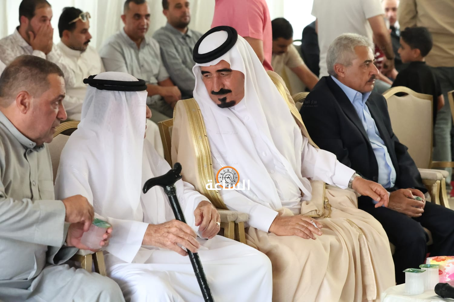 Madar Al-Saa Images 0.7094146630103921