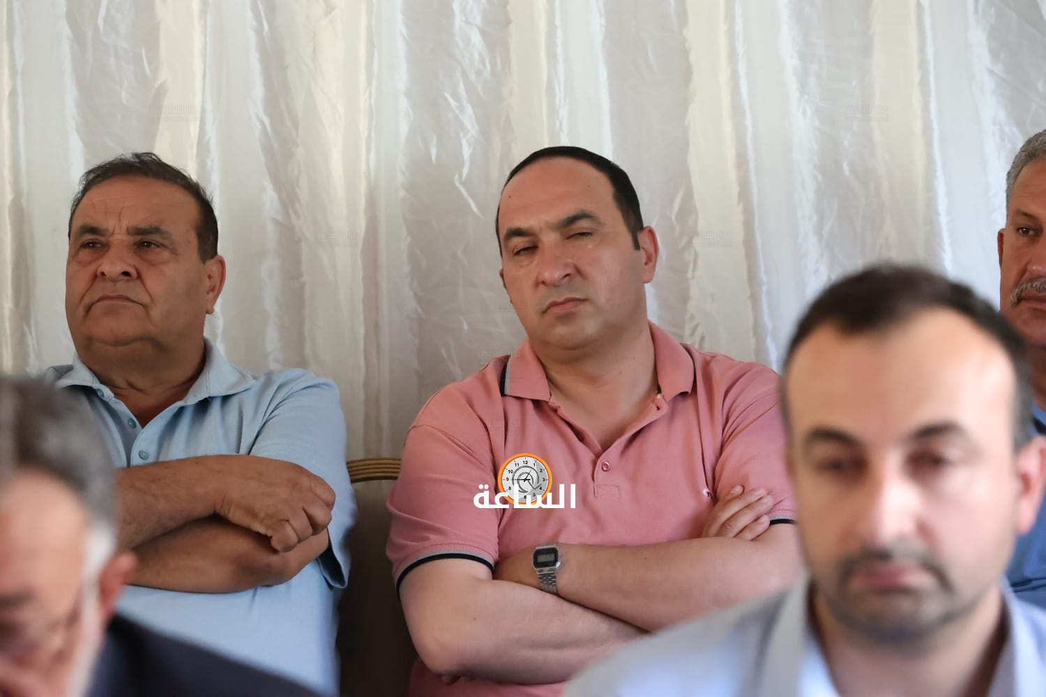 Madar Al-Saa Images 0.401930375917834