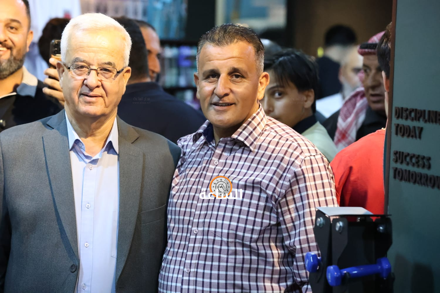 Madar Al-Saa Images 0.44160256632694506