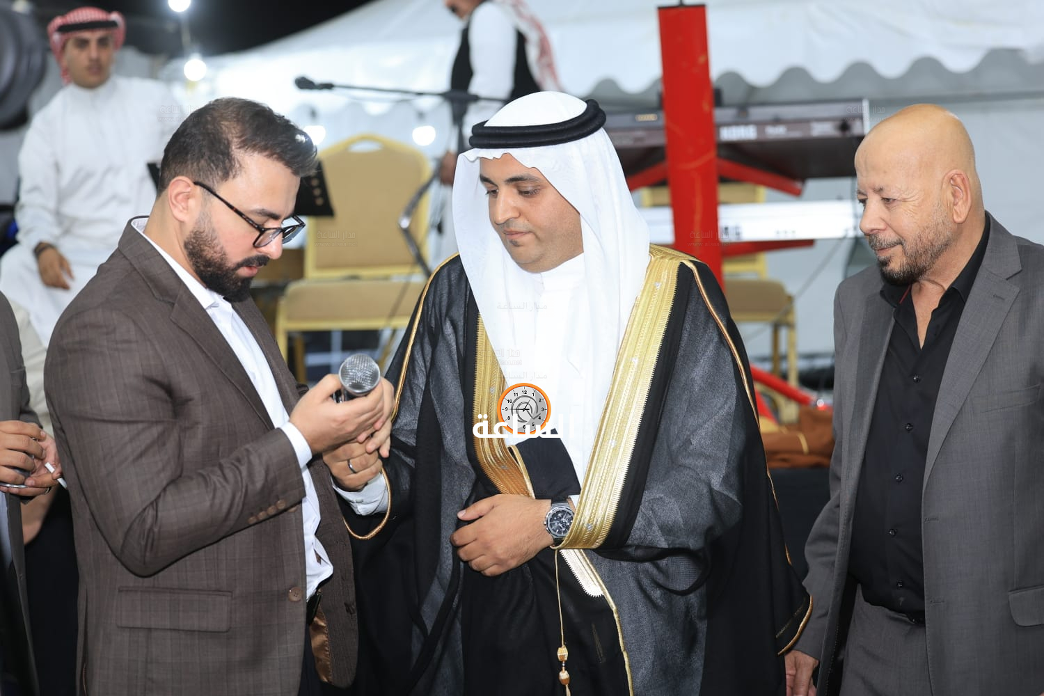 Madar Al-Saa Images 0.3301540915323139