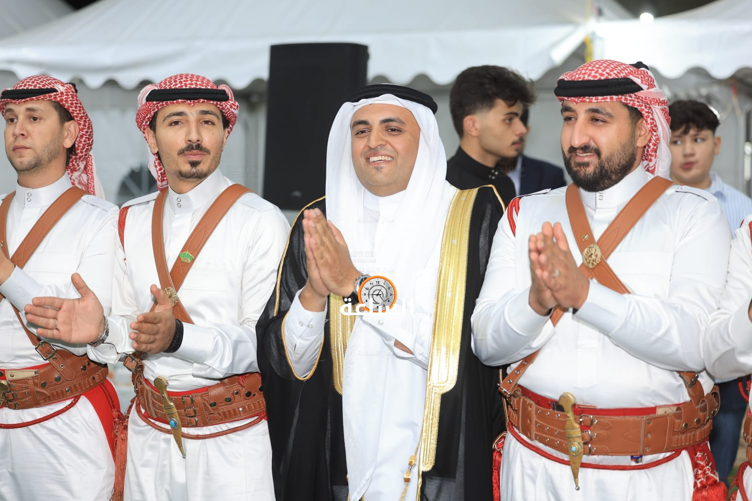 Madar Al-Saa Images 0.16560018601805138