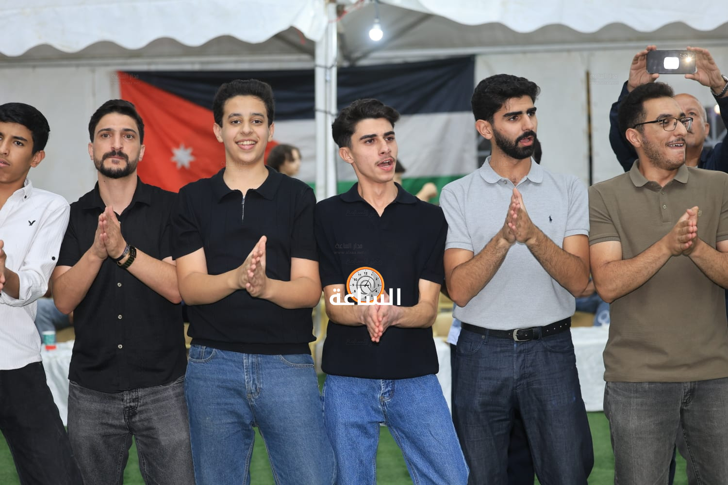 Madar Al-Saa Images 0.47927473928996045