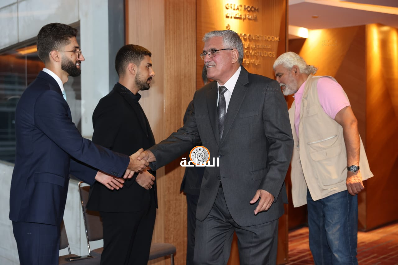 Madar Al-Saa Images 0.6561995114049675