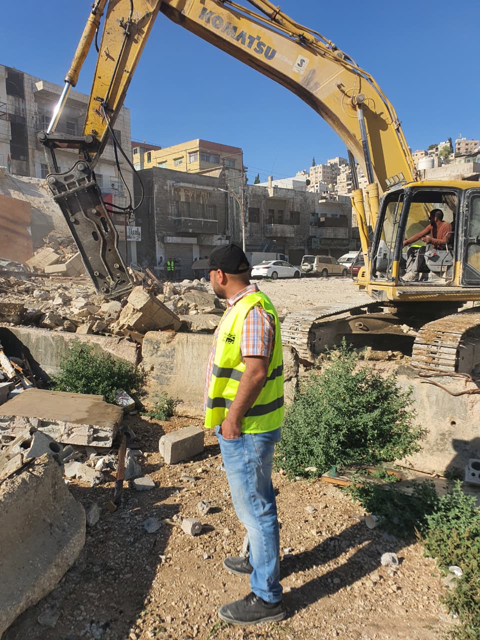 Madar Al-Saa Images 0.6375472615838009
