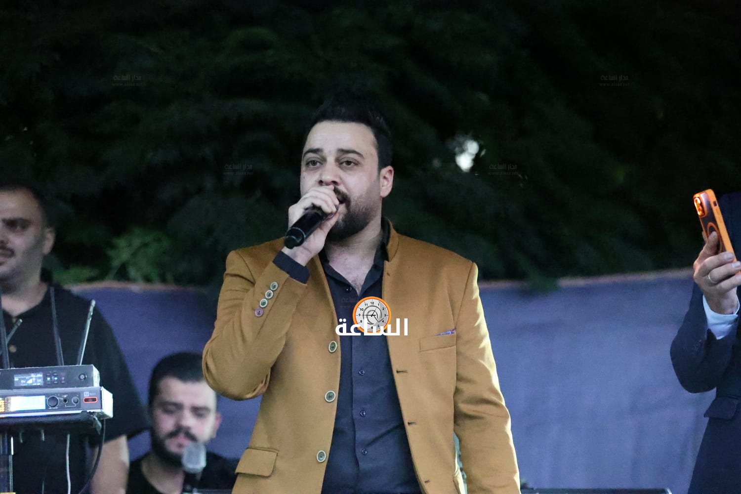 Madar Al-Saa Images 0.5875171272032447