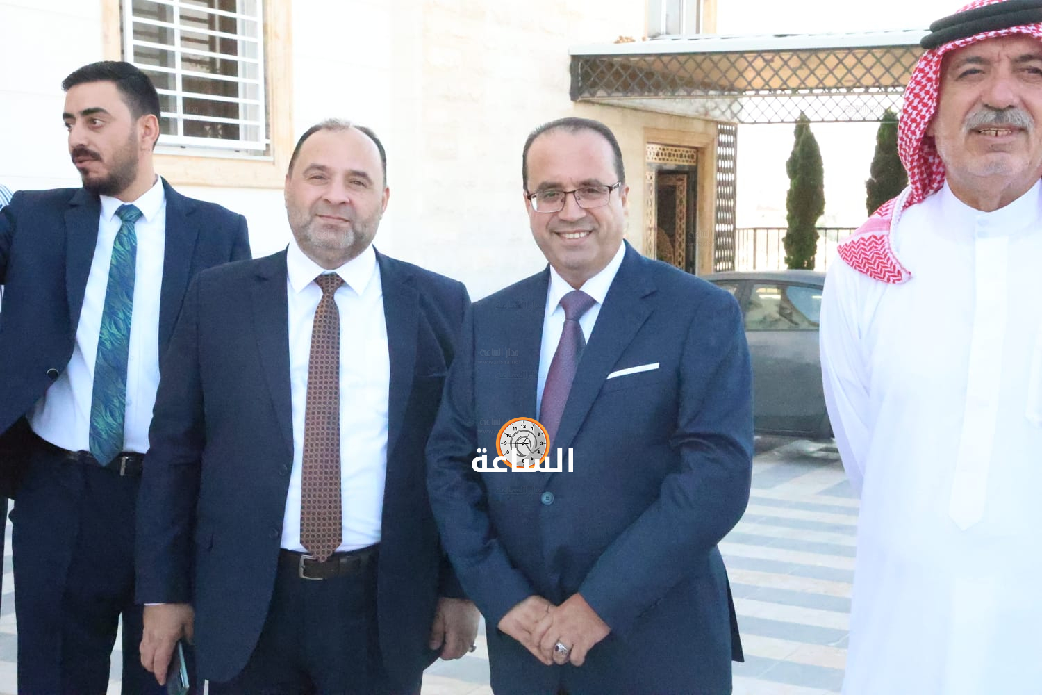Madar Al-Saa Images 0.3785998130570827