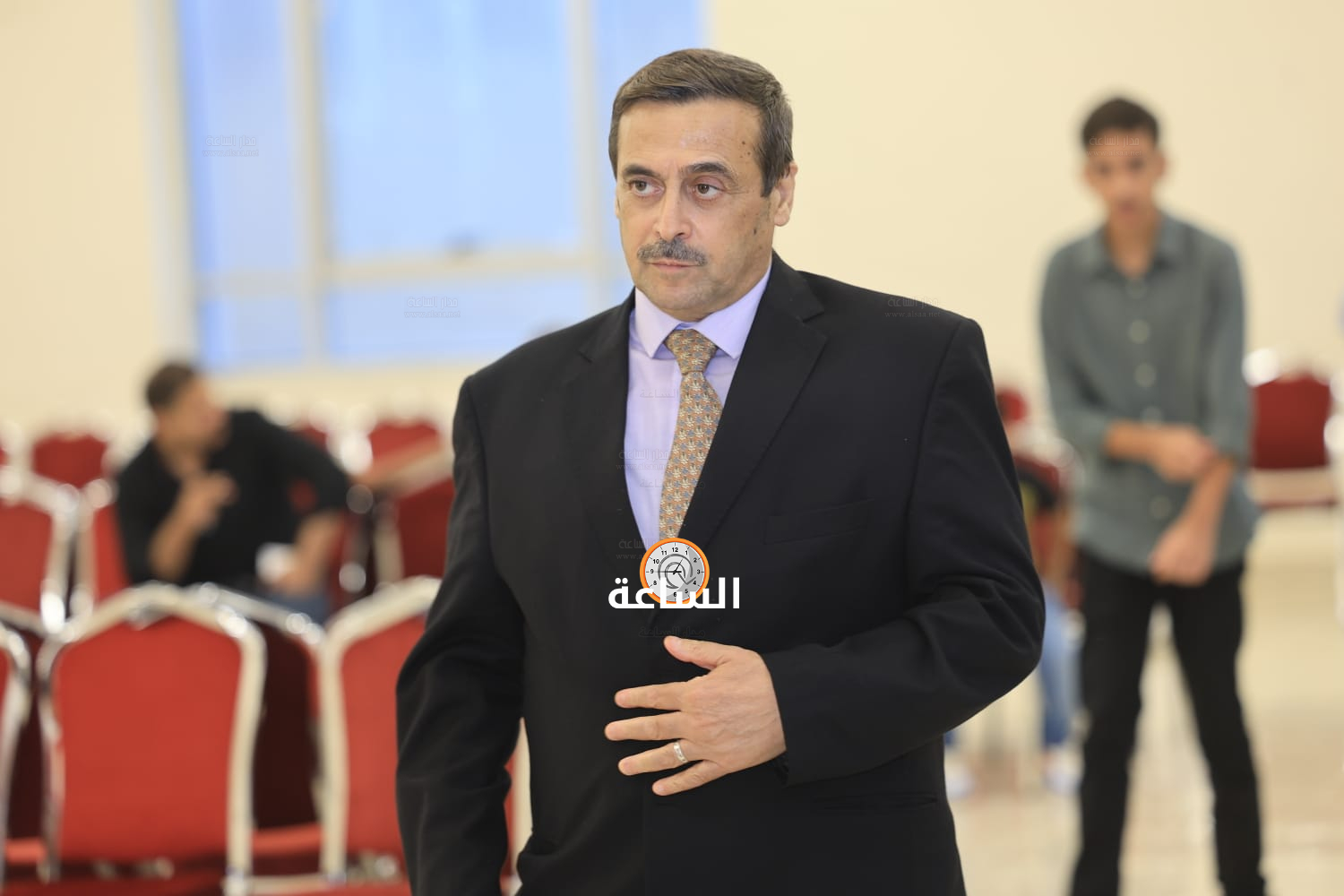 Madar Al-Saa Images 0.7170588976360475