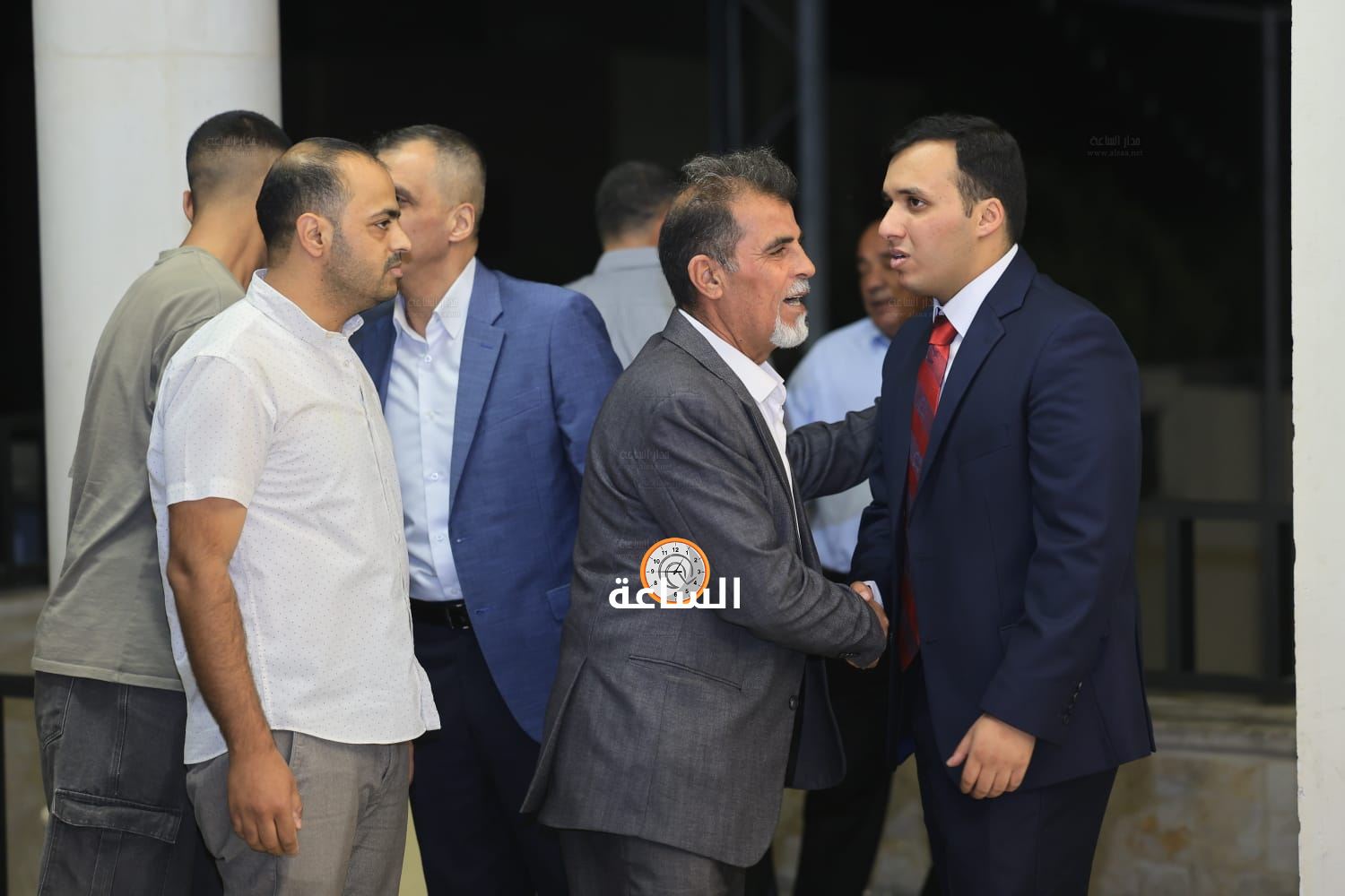 Madar Al-Saa Images 0.05325712594655008