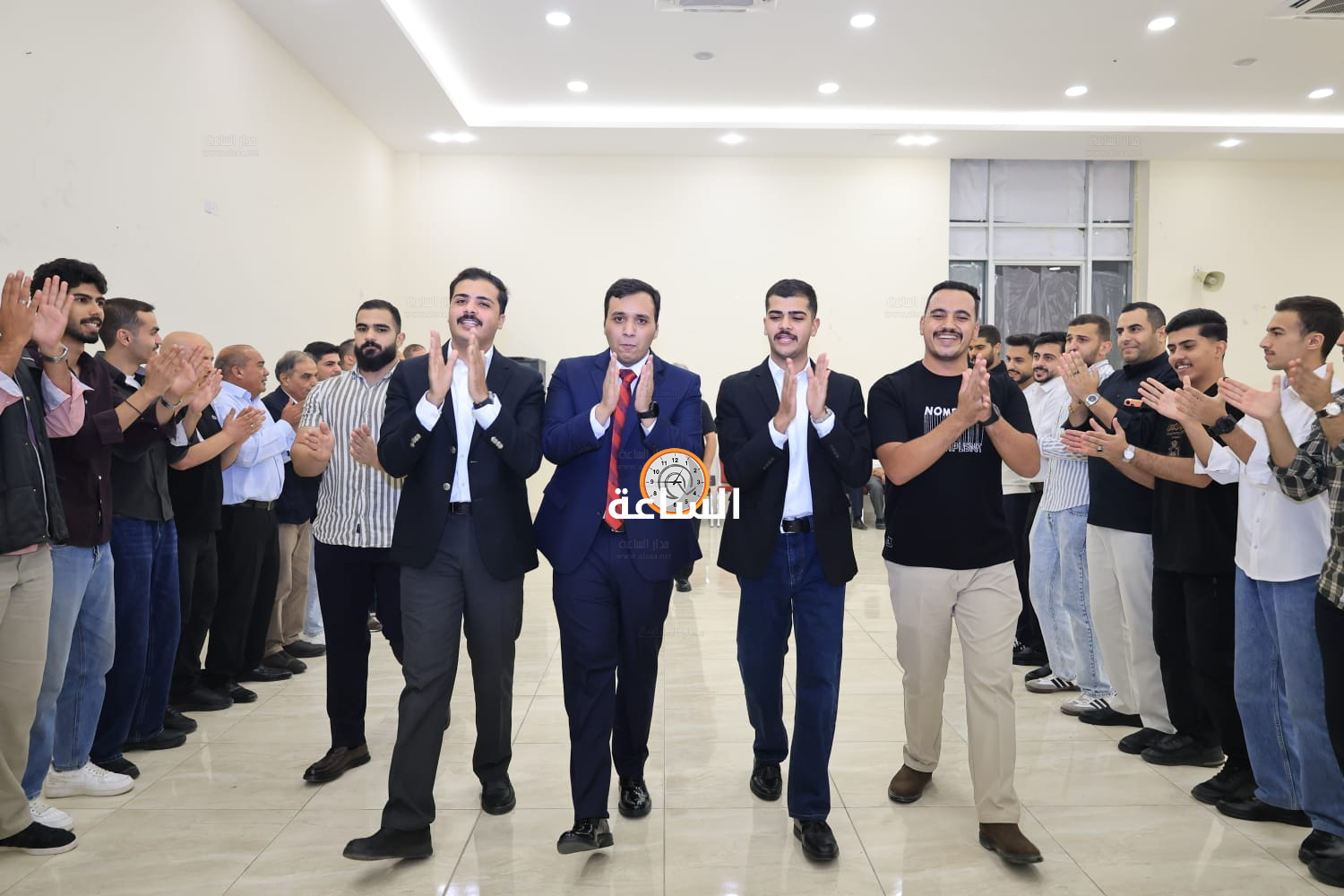 Madar Al-Saa Images 0.6539091940463644