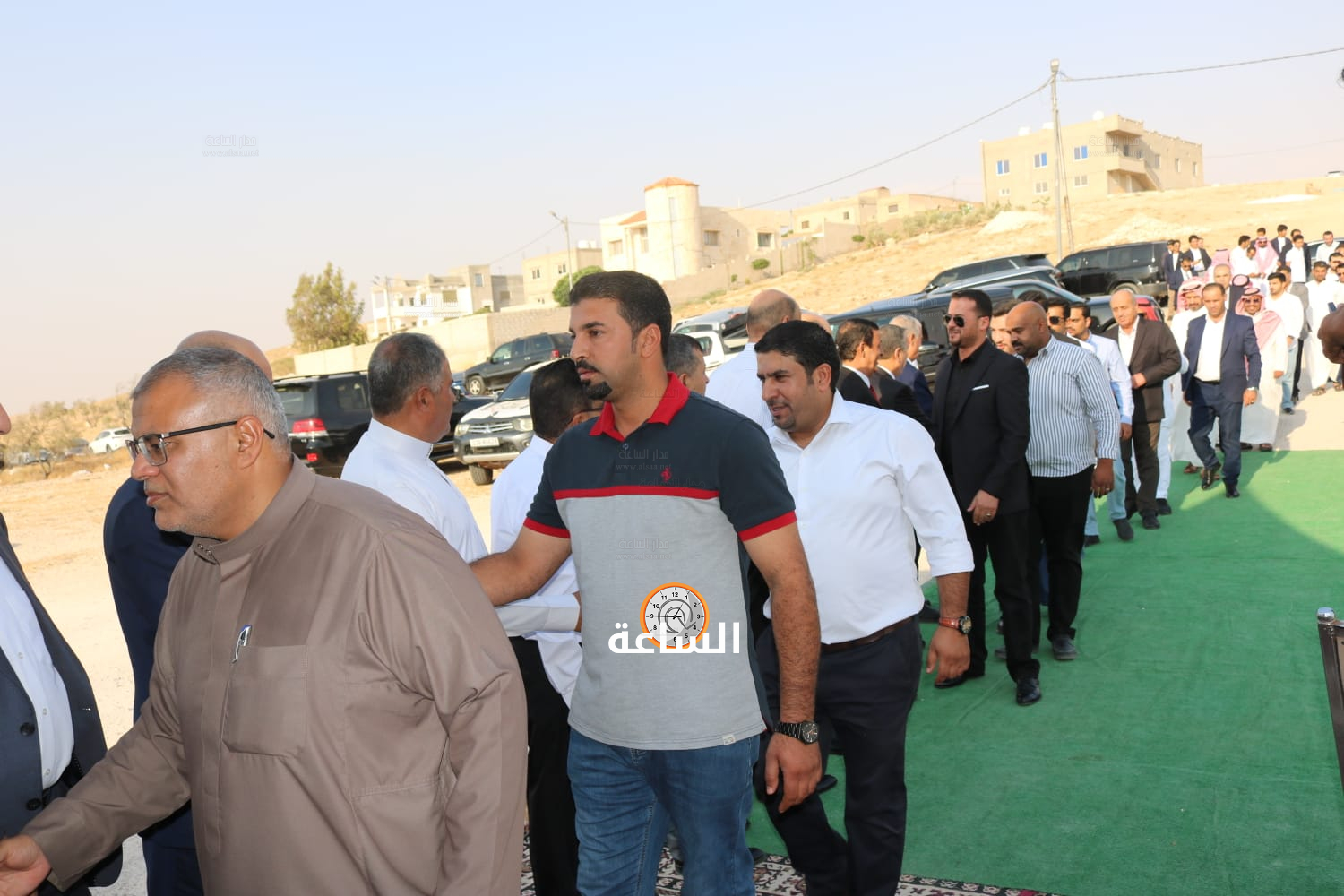 Madar Al-Saa Images 0.3630327419655136