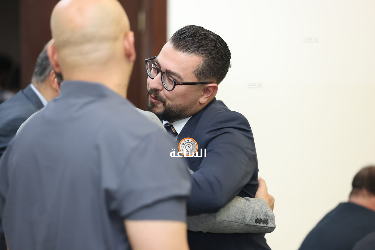 Madar Al-Saa Images 0.038381466184957636