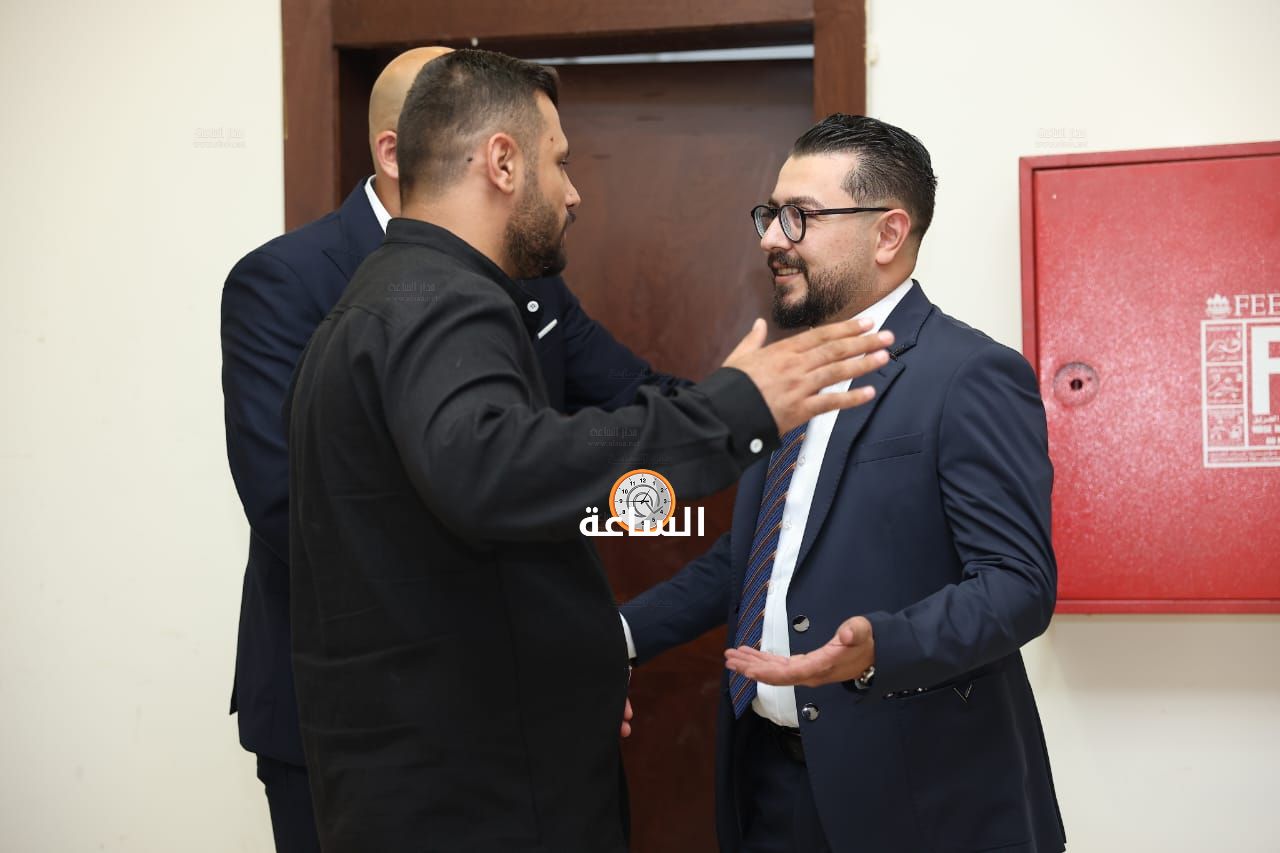 Madar Al-Saa Images 0.32698550693481576