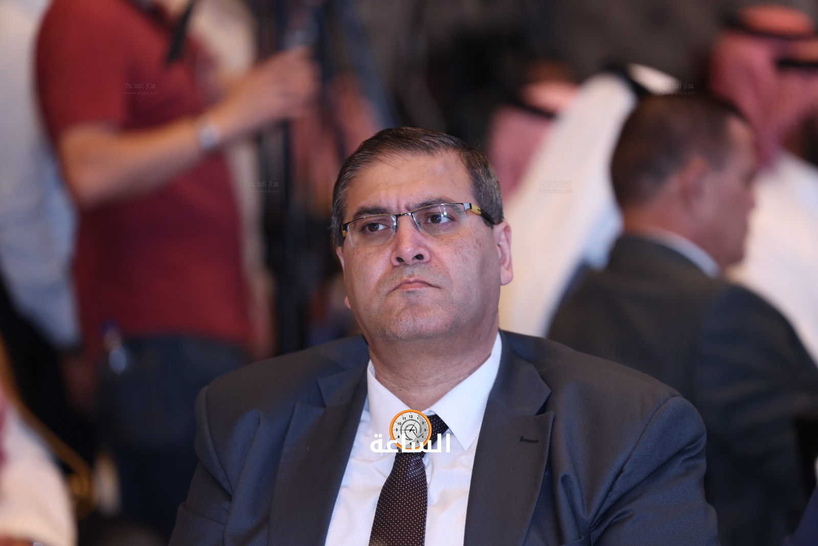 Madar Al-Saa Images 0.15884294574247704