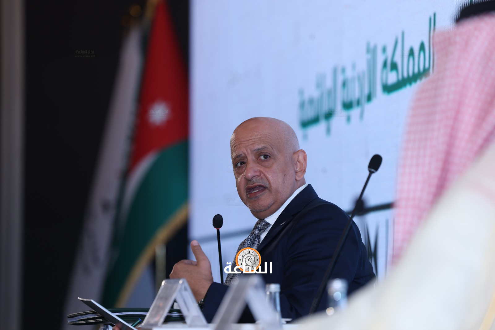 Madar Al-Saa Images 0.3610101316852875