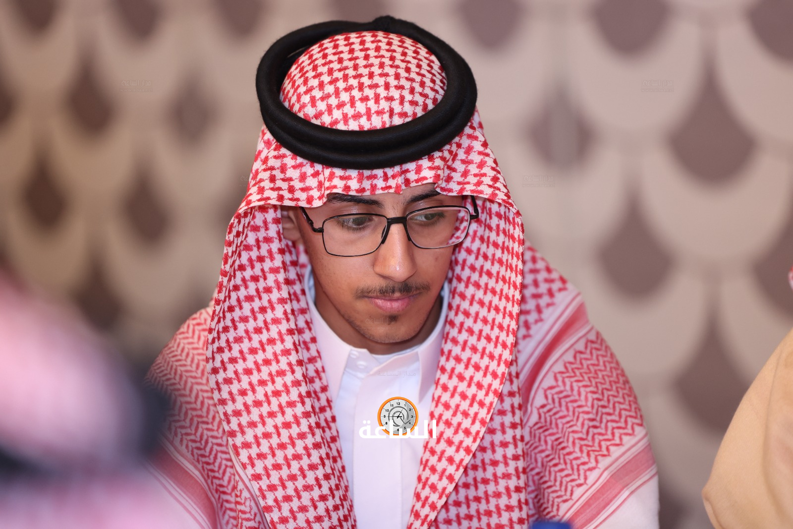 Madar Al-Saa Images 0.7707449543383557