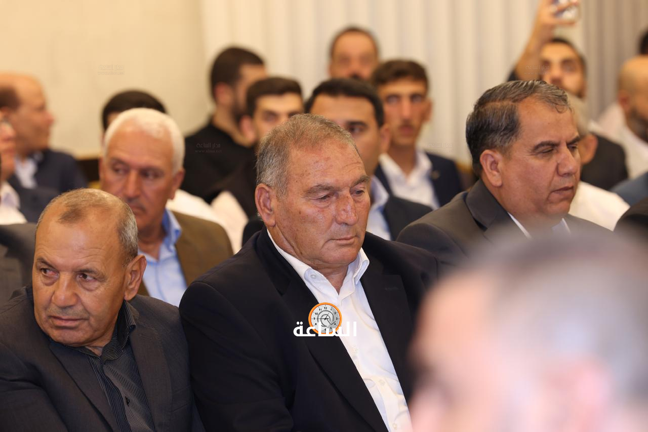 Madar Al-Saa Images 0.38822821645190897