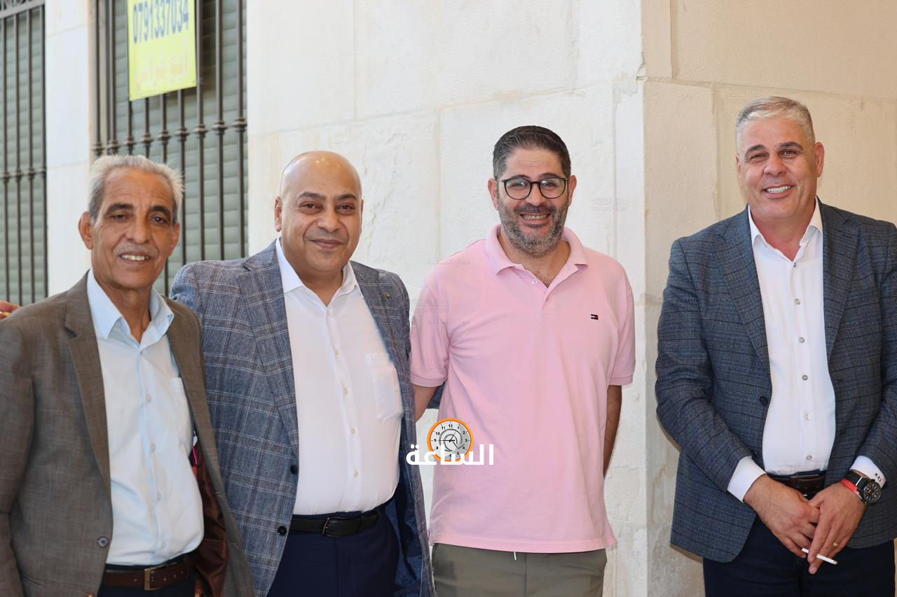 Madar Al-Saa Images 0.7467893184777473