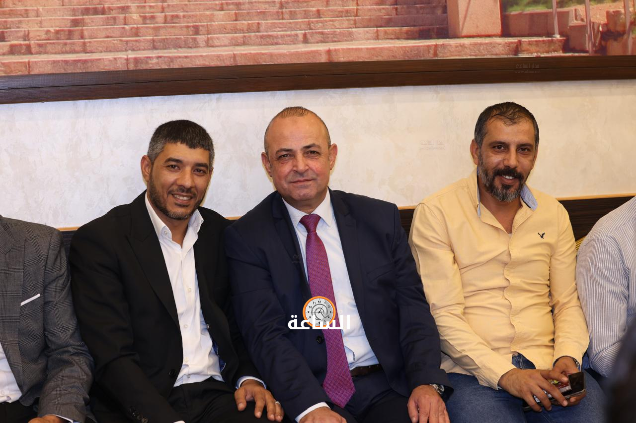 Madar Al-Saa Images 0.9807526314194367