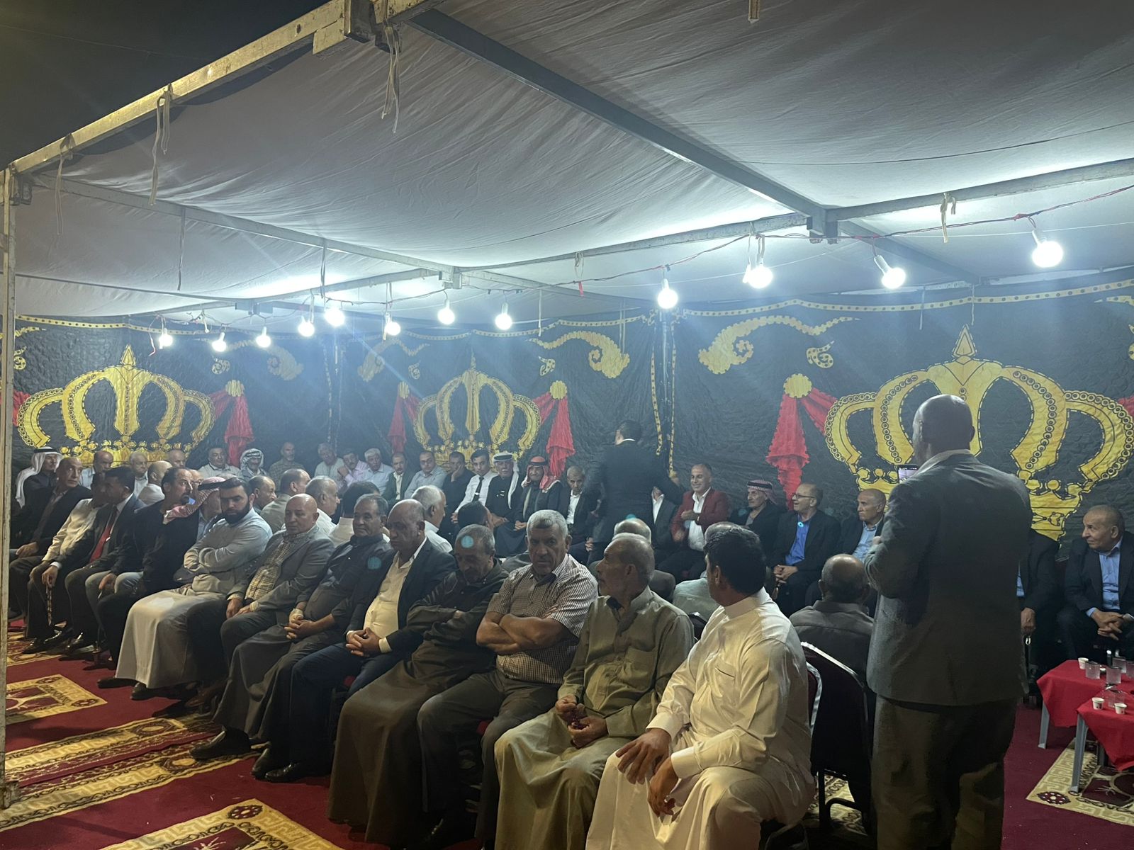 Madar Al-Saa Images 0.9632560381743115