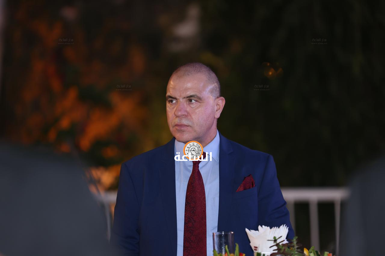 Madar Al-Saa Images 0.22368997137038815