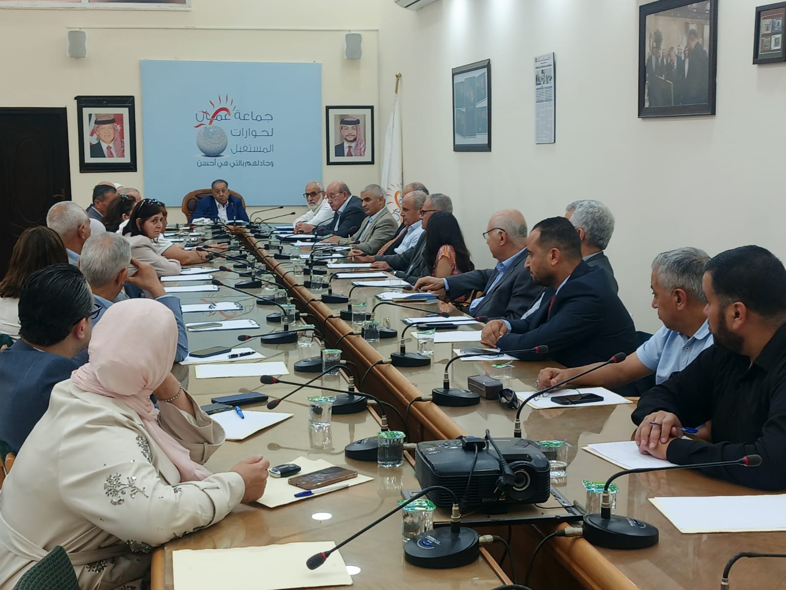 Madar Al-Saa Images 0.47662563561694393