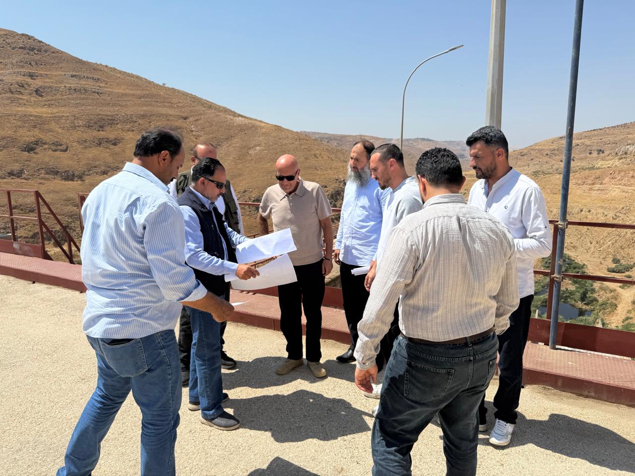 Madar Al-Saa Images 0.7409549301374411