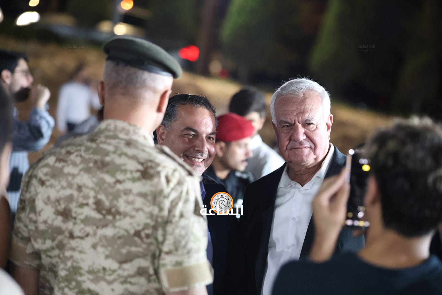 Madar Al-Saa Images 0.21441383525399726