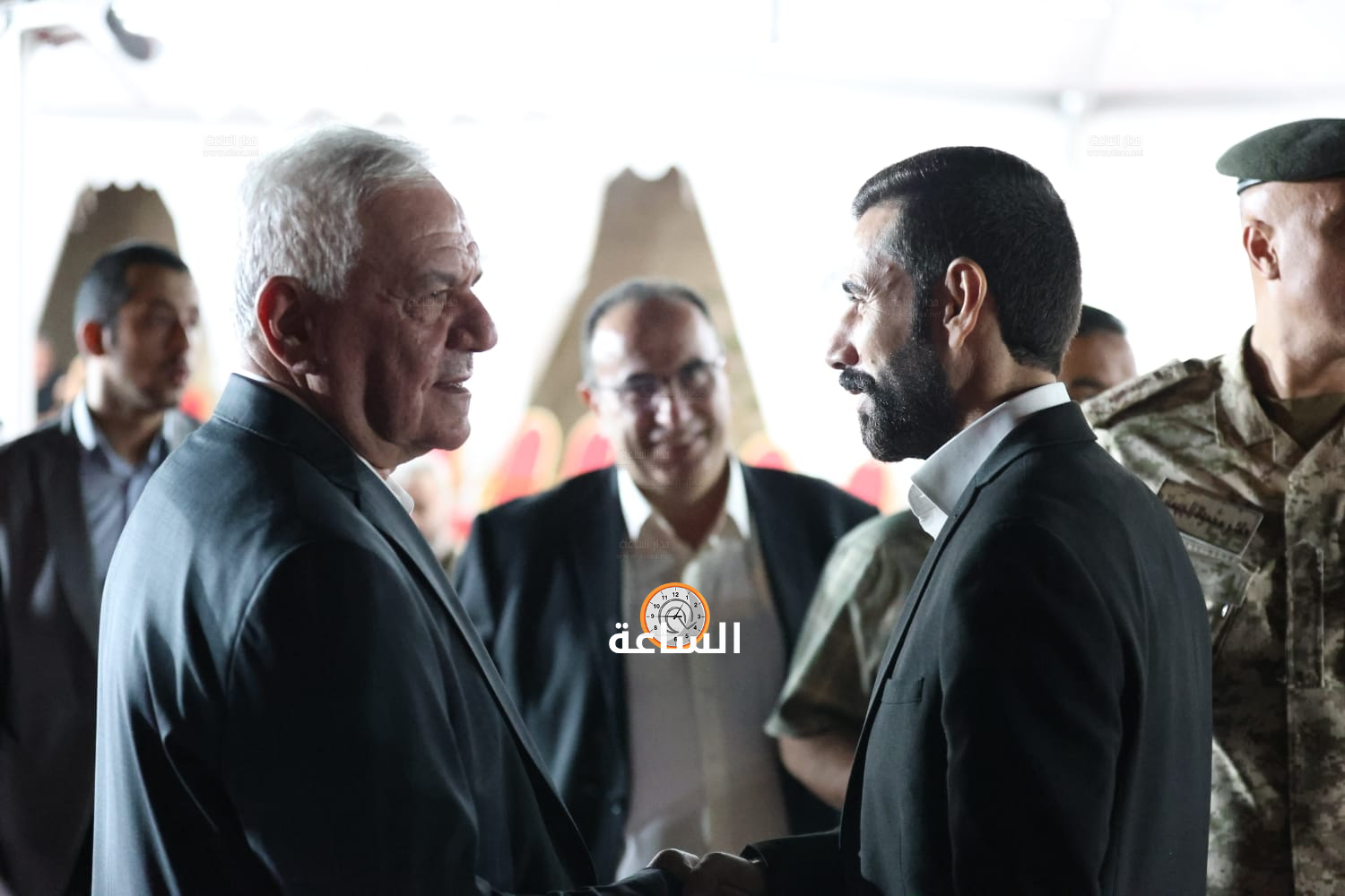 Madar Al-Saa Images 0.7887382897435077
