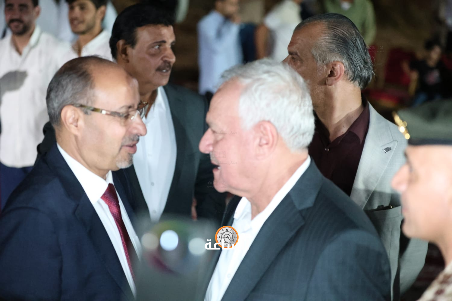 Madar Al-Saa Images 0.4231410897085074