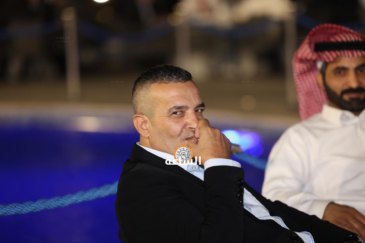 Madar Al-Saa Images 0.8828046533655324