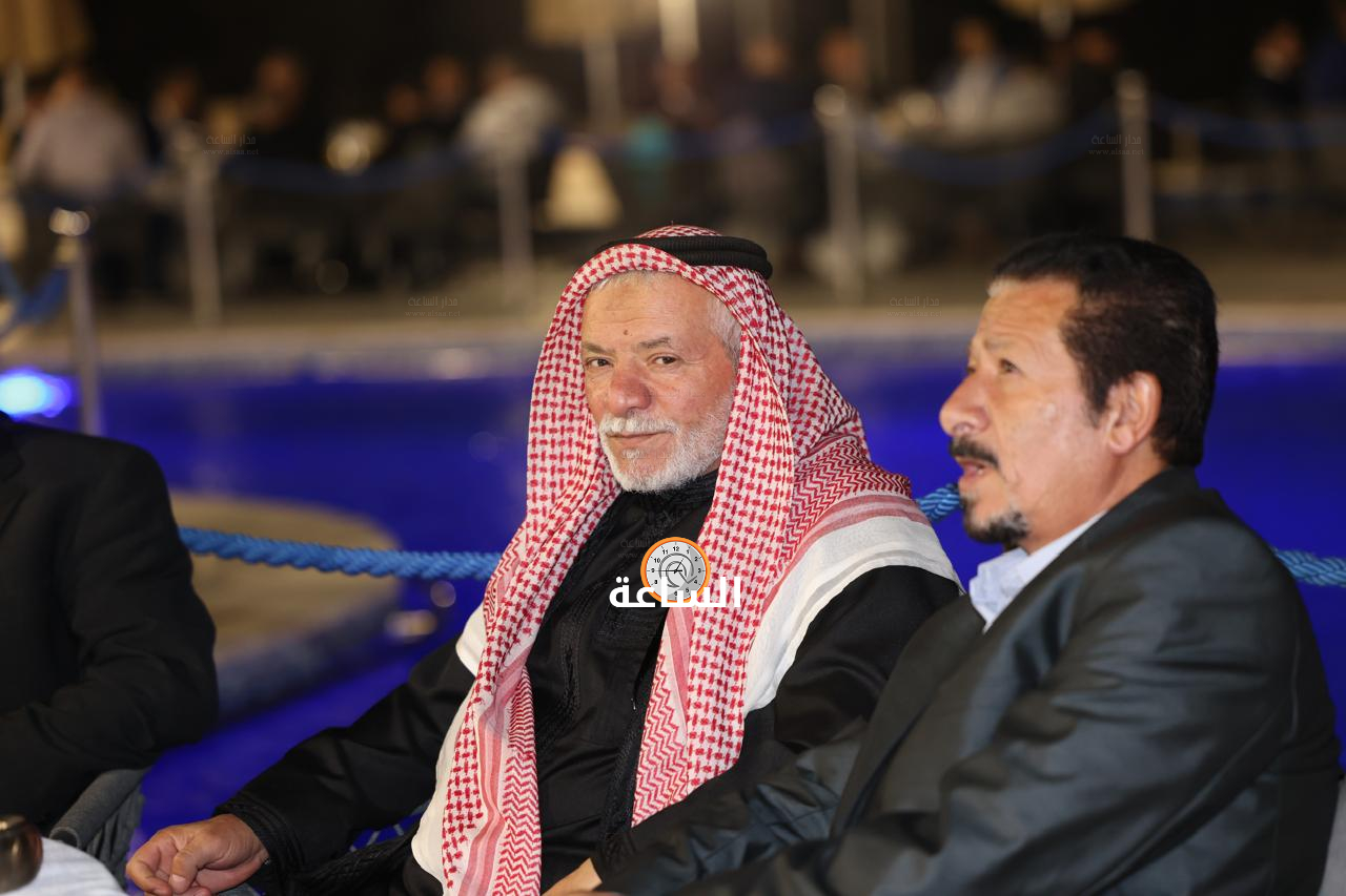 Madar Al-Saa Images 0.8540152672631738