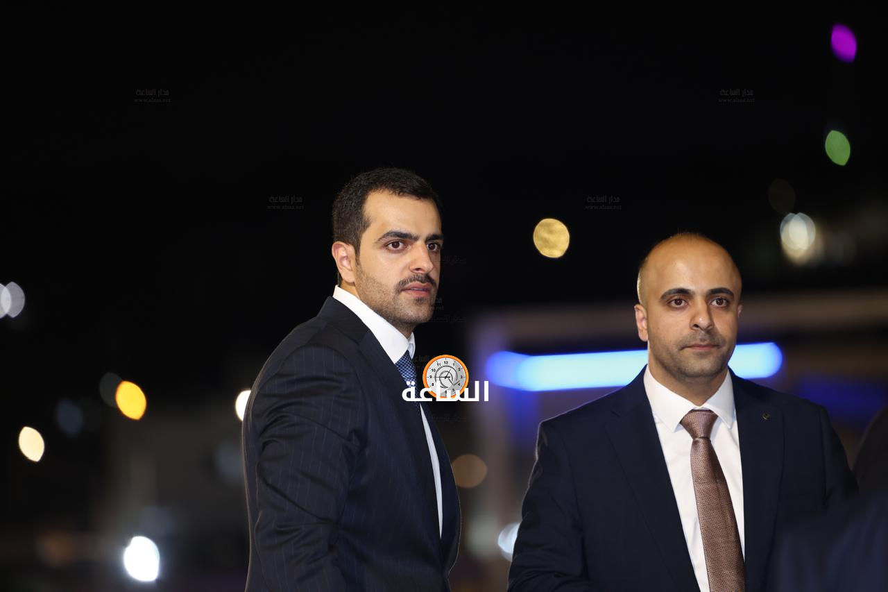 Madar Al-Saa Images 0.9659637630149178