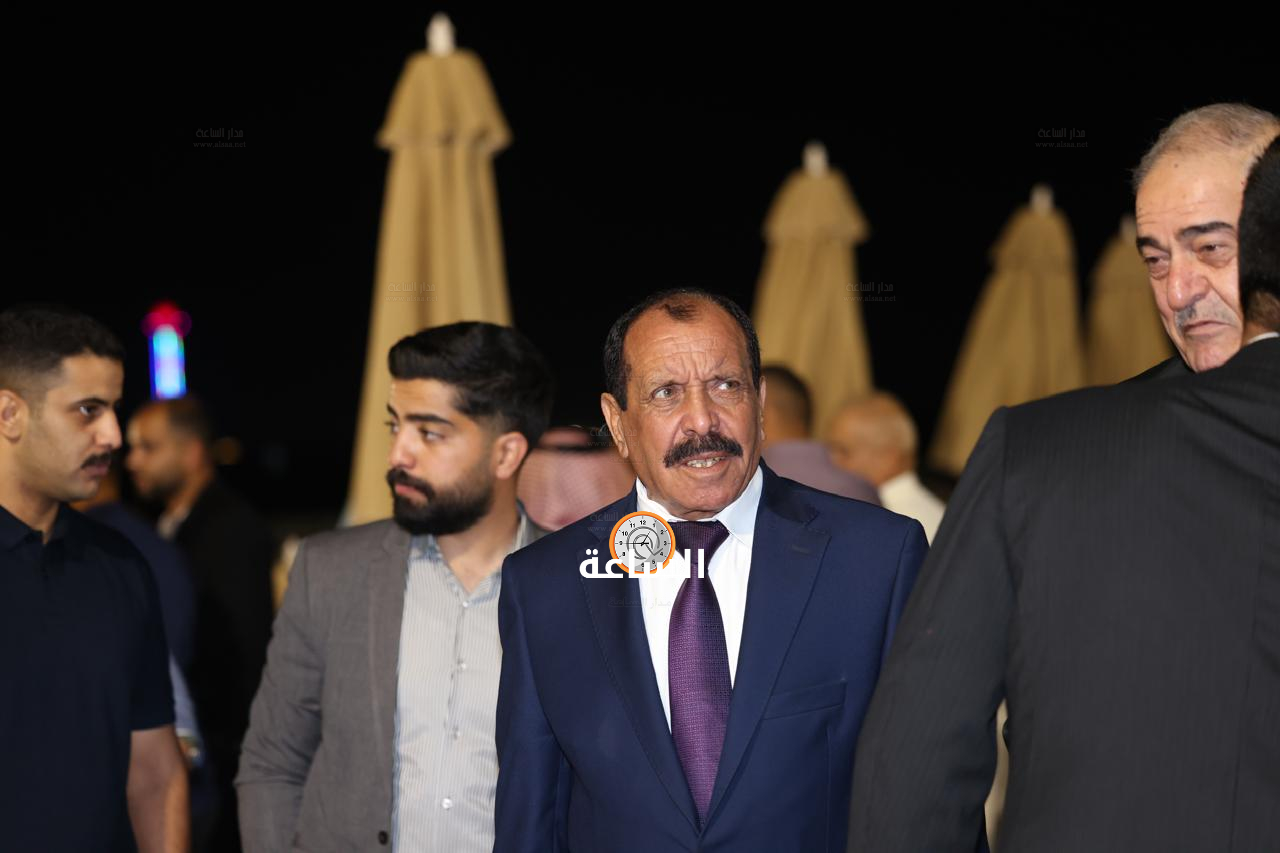 Madar Al-Saa Images 0.15994533668712207