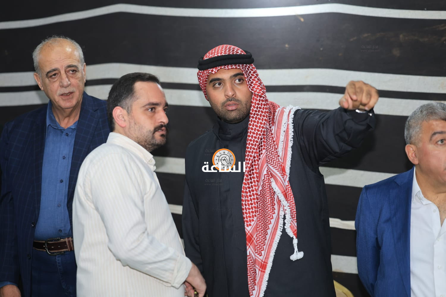 Madar Al-Saa Images 0.10507970631363817