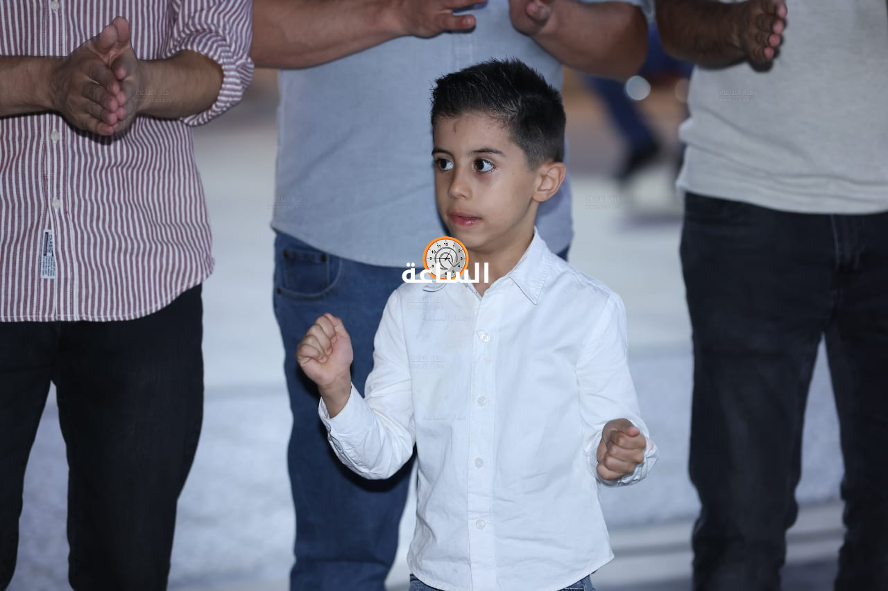 Madar Al-Saa Images 0.838520294230625