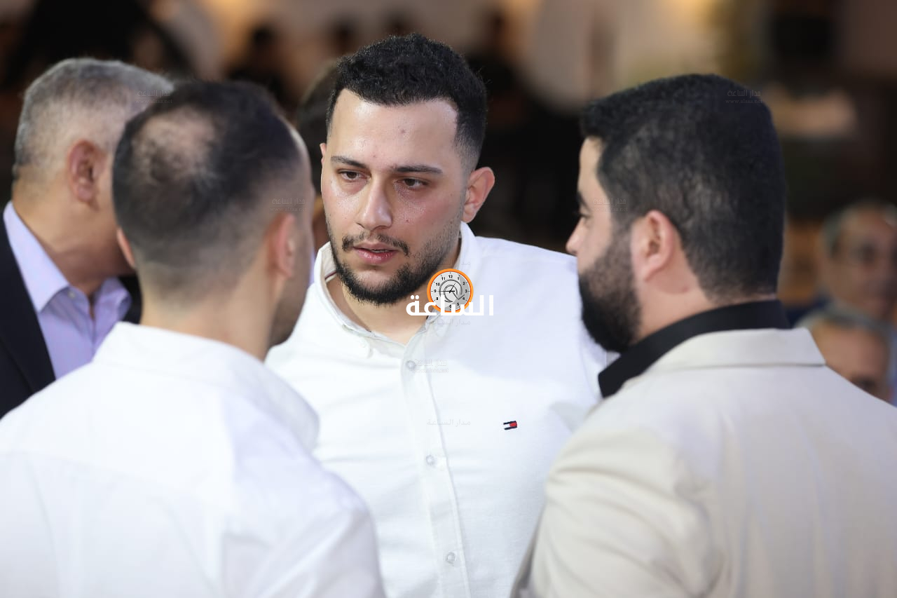 Madar Al-Saa Images 0.43804515331725824