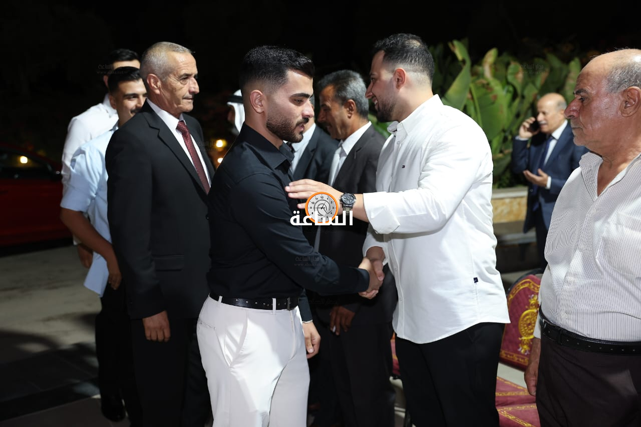 Madar Al-Saa Images 0.09745489412233177