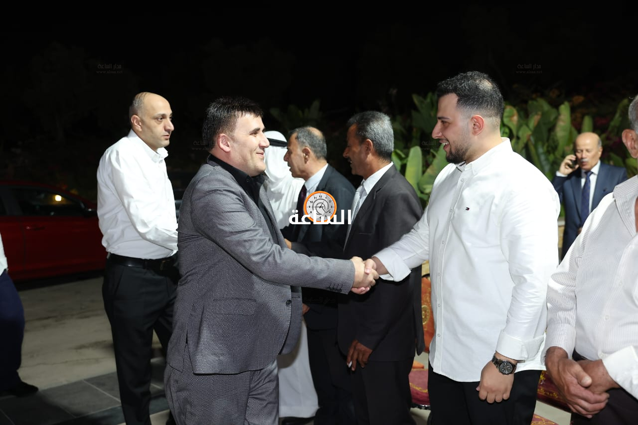 Madar Al-Saa Images 0.038932454791442805