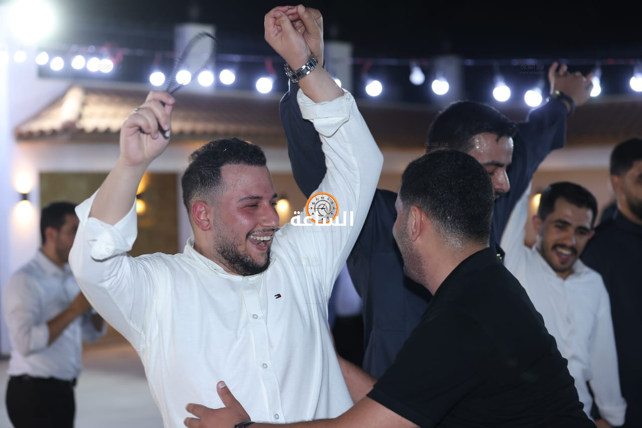 Madar Al-Saa Images 0.7767928899983491